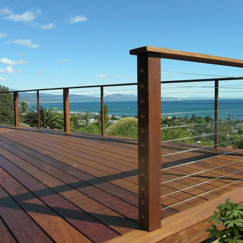 Custom Deck Design – Modern & Functional Layouts